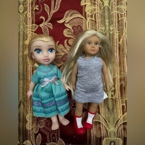 Set of 2 Dolls – Battat & Disney Elsa